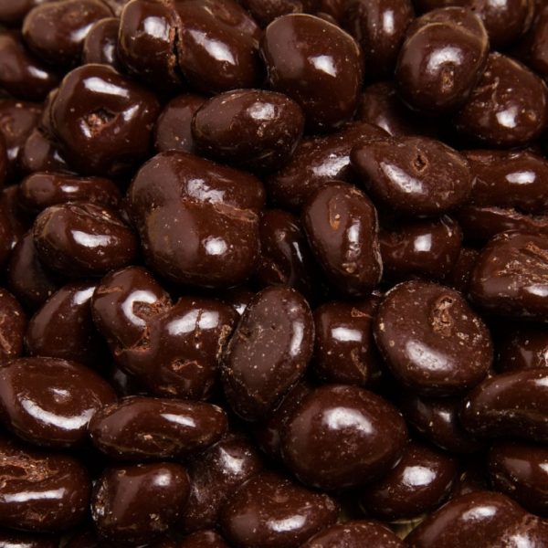 bombones de arandano con chocolate negro